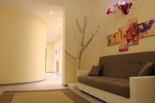 Villa immersa nel verde image 28