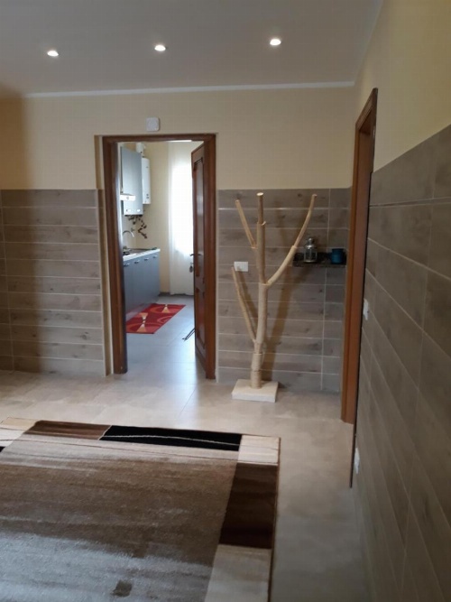 Villa immersa nel verde image 30