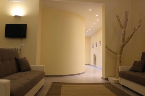 Villa immersa nel verde image 32